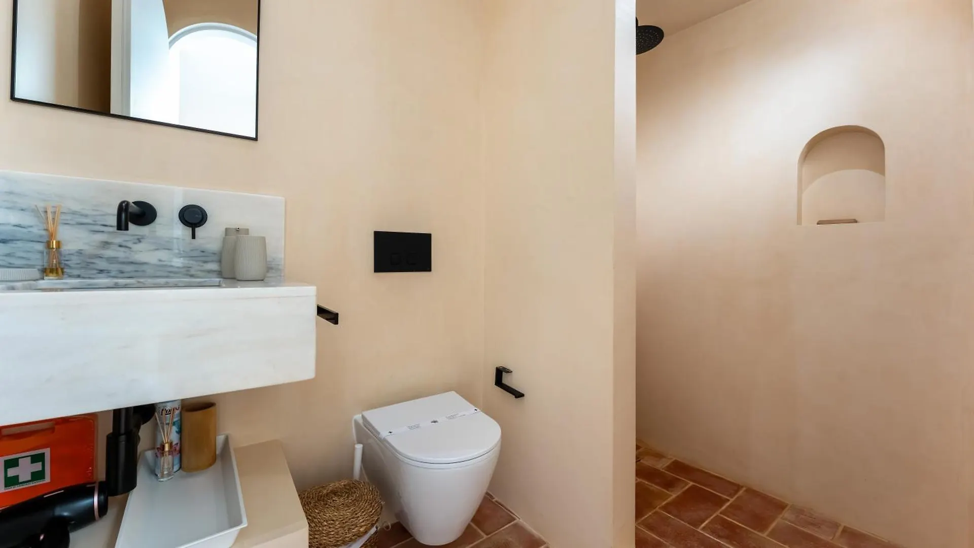 Stylish Slow Living 1 Bdr House By Lovelystay Vila do Bispo Portugalia